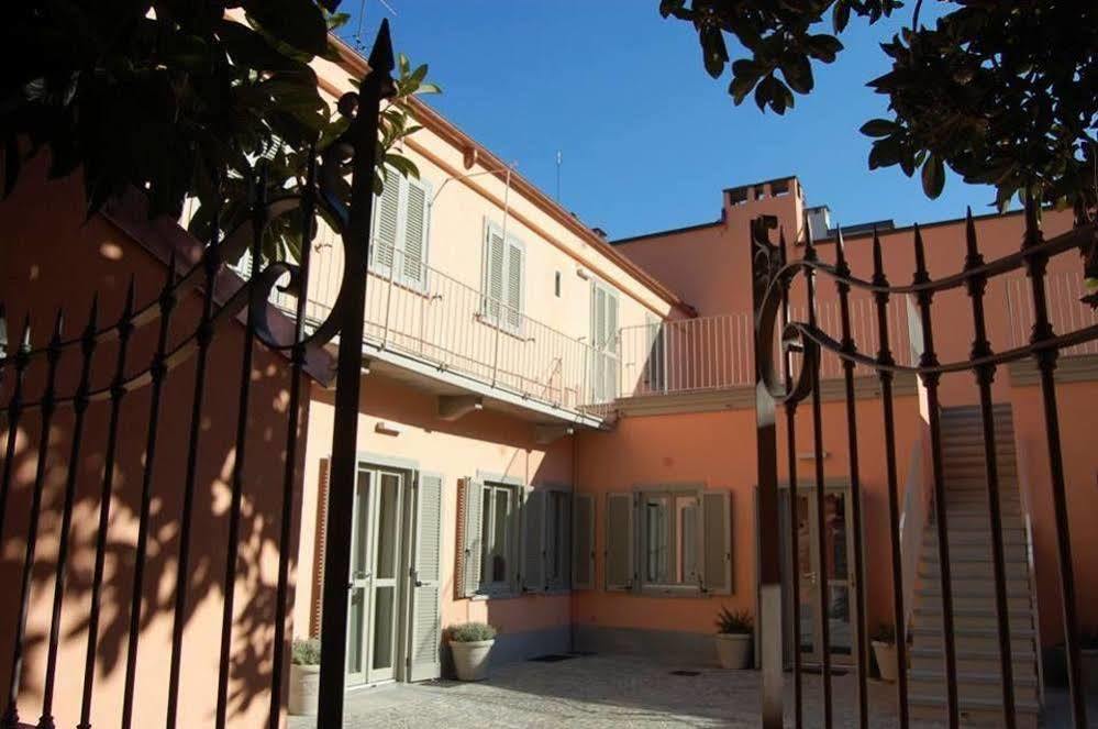 Residenza Il Nespolo - Estella Hotel Collection ตูริน ภายนอก รูปภาพ